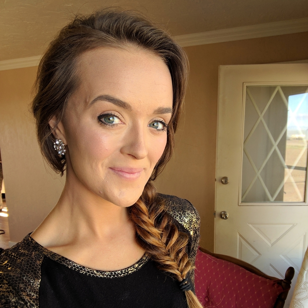 Meet your Posher, Alesha